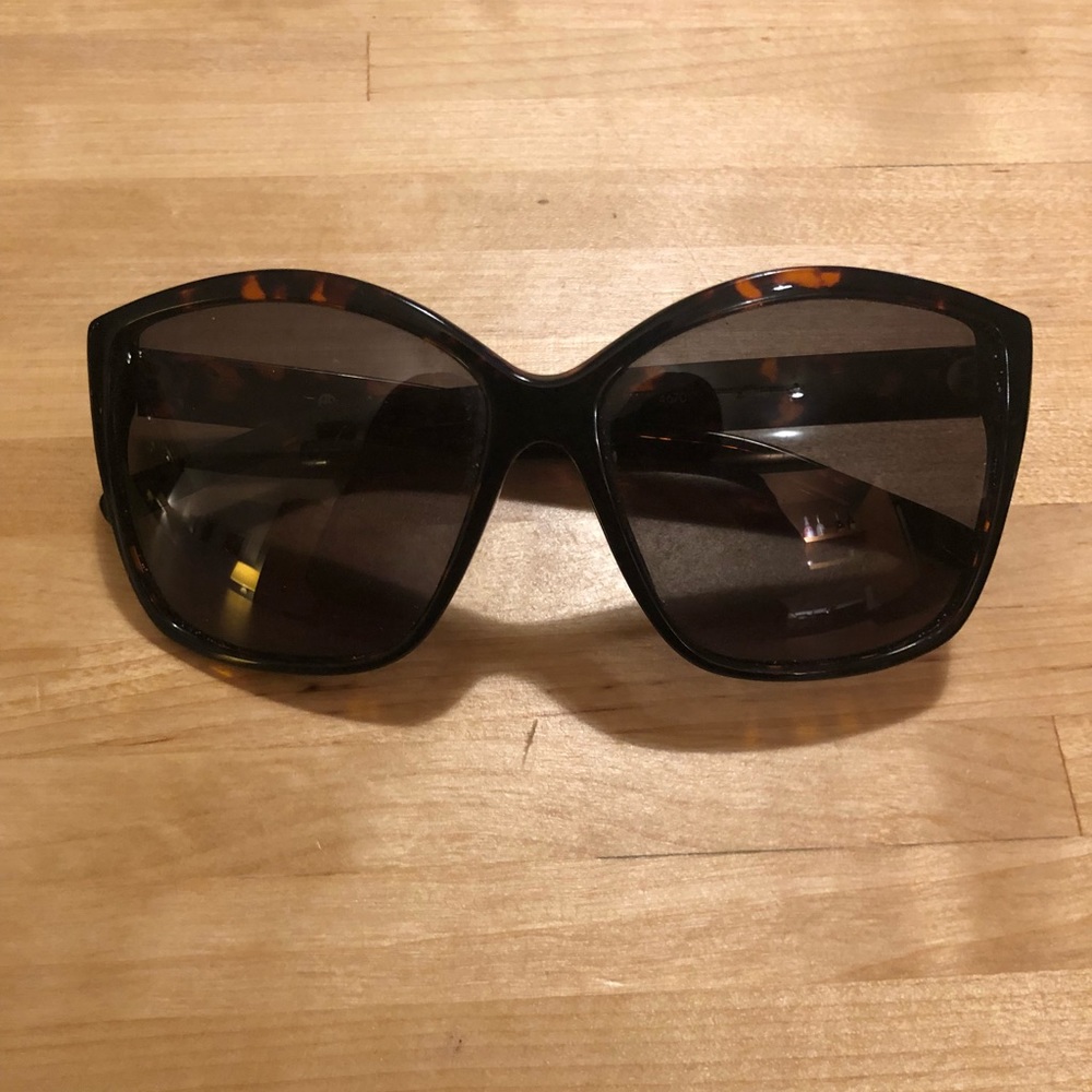 House of Harlow 1960 Oversized Sunglasses